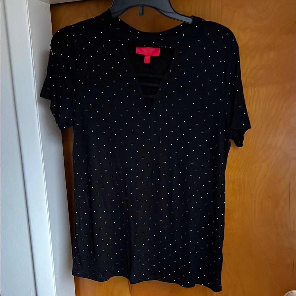 Jennifer Lopez Black and White Polka Dot Short Sleeve T-Shirt